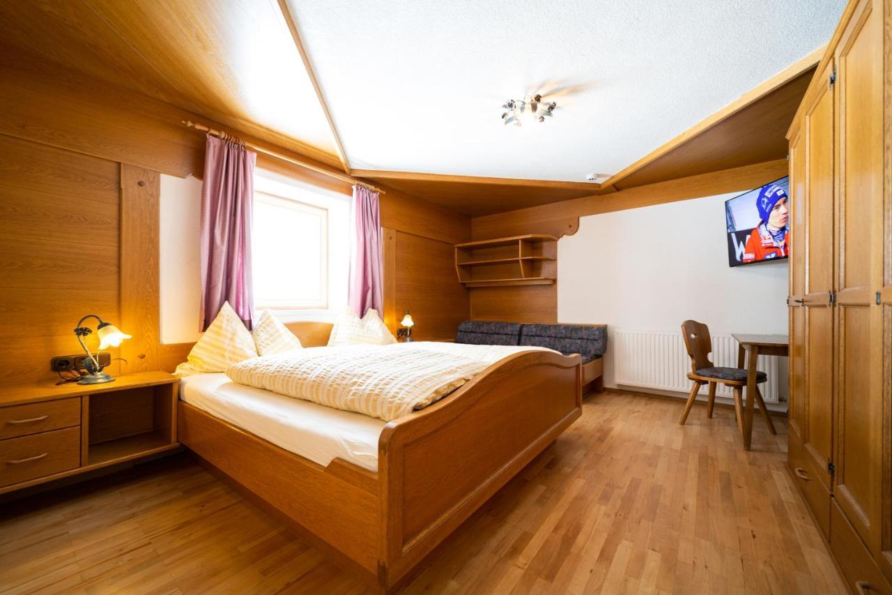 Haus Rosmarie Apartment Санкт Антон ам Арлберг Екстериор снимка