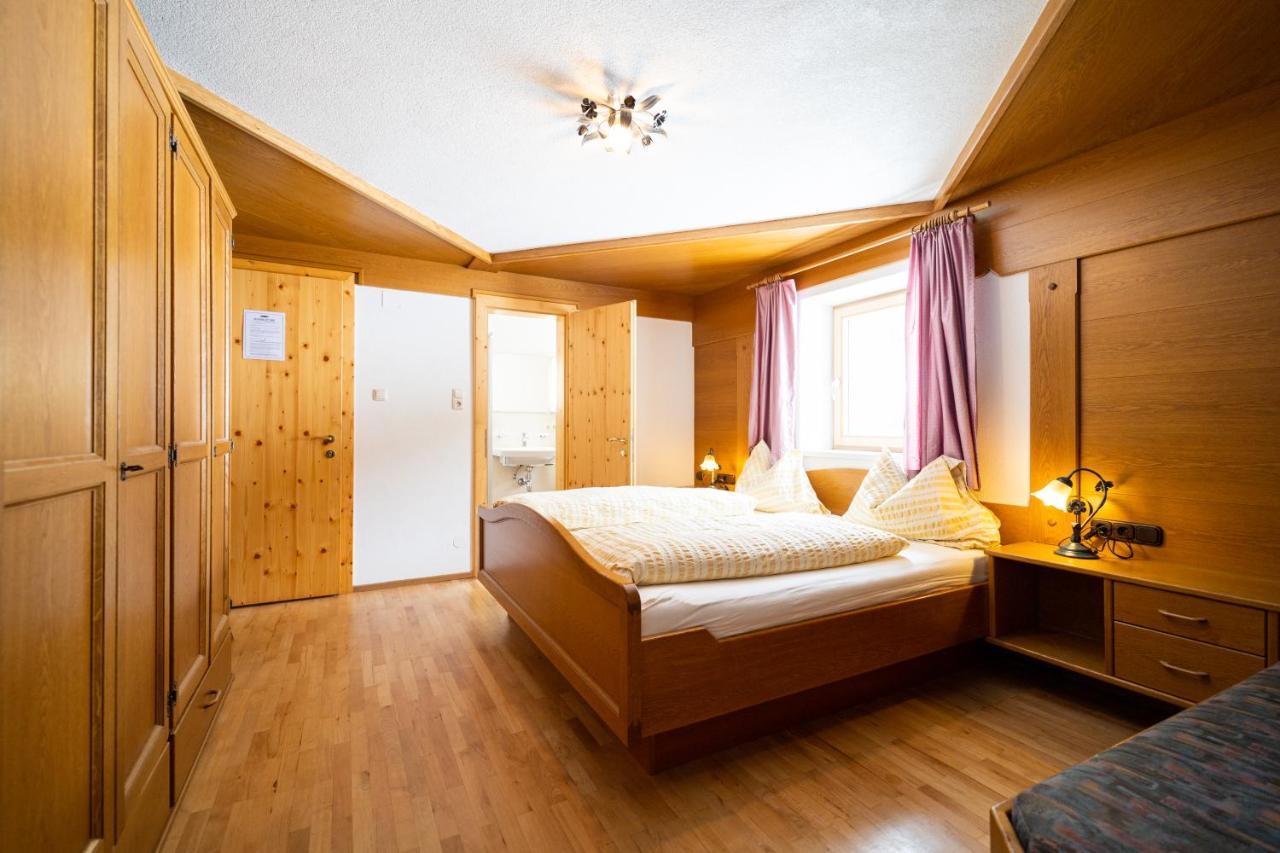 Haus Rosmarie Apartment Санкт Антон ам Арлберг Екстериор снимка