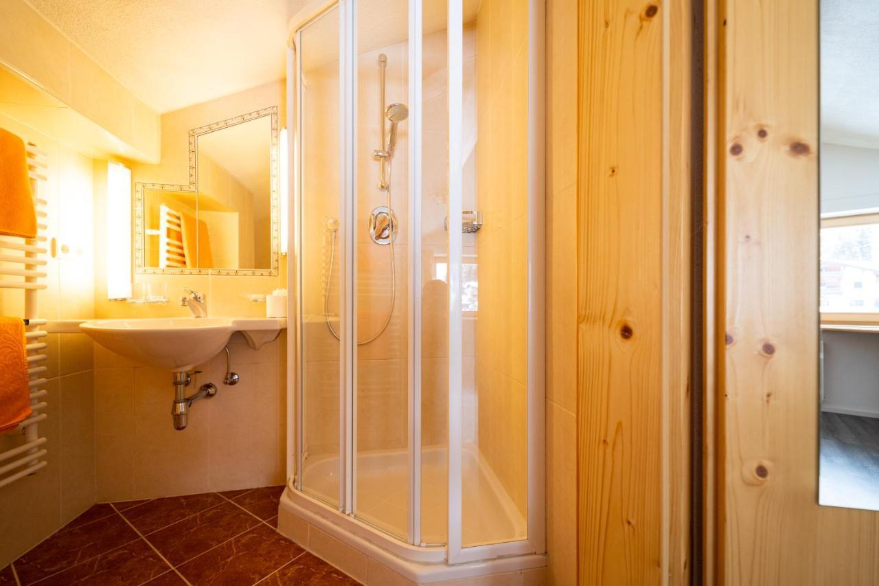 Haus Rosmarie Apartment Санкт Антон ам Арлберг Екстериор снимка