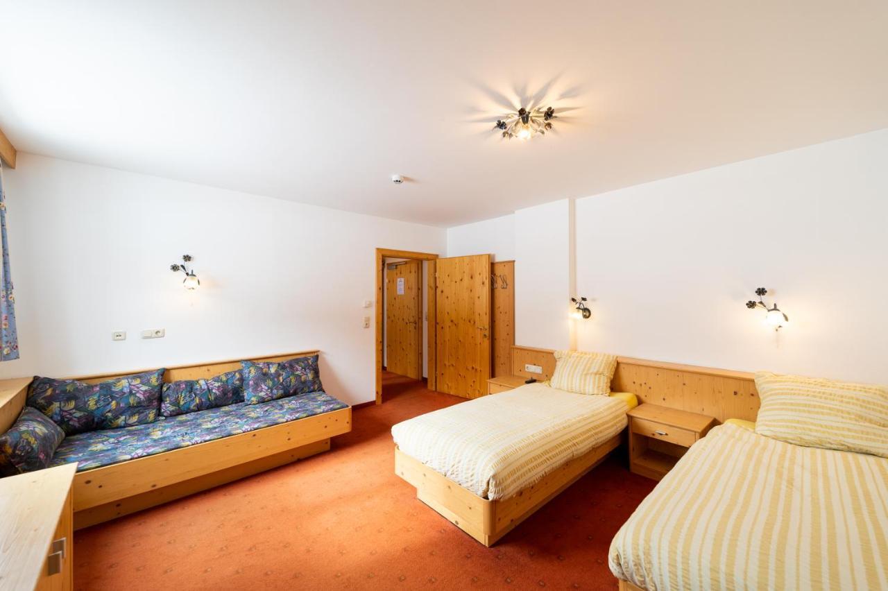 Haus Rosmarie Apartment Санкт Антон ам Арлберг Екстериор снимка