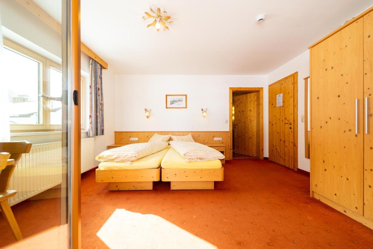 Haus Rosmarie Apartment Санкт Антон ам Арлберг Екстериор снимка