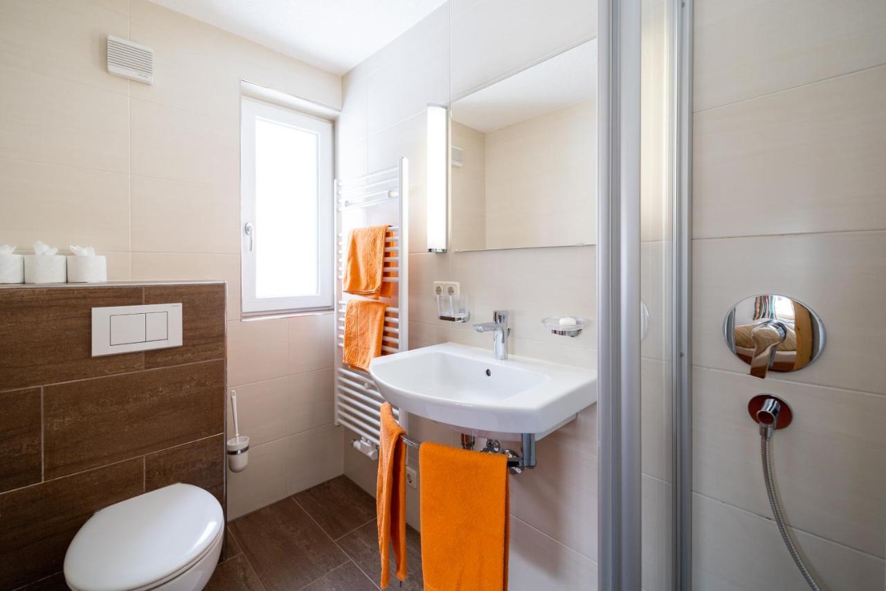 Haus Rosmarie Apartment Санкт Антон ам Арлберг Екстериор снимка