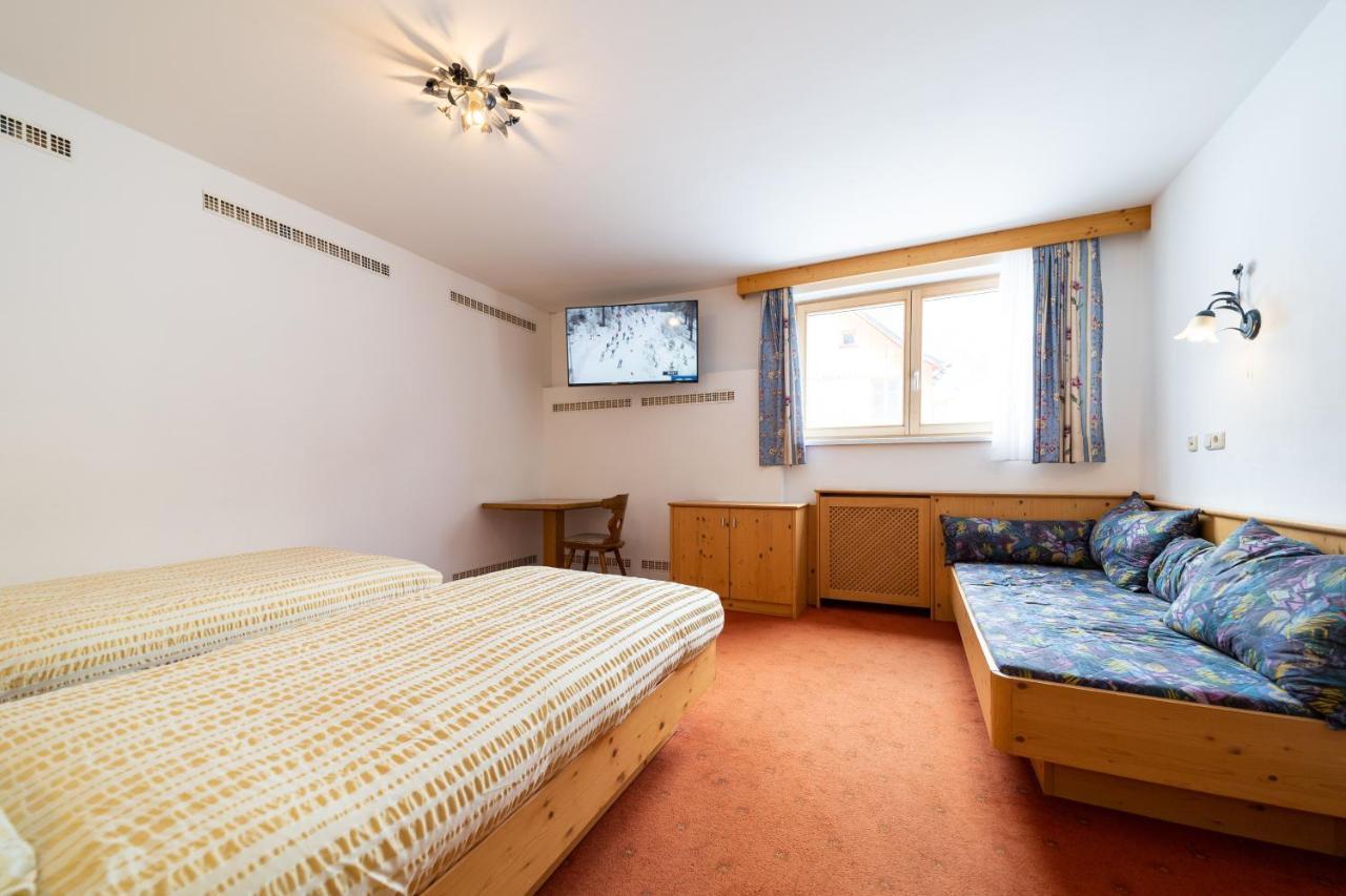 Haus Rosmarie Apartment Санкт Антон ам Арлберг Екстериор снимка