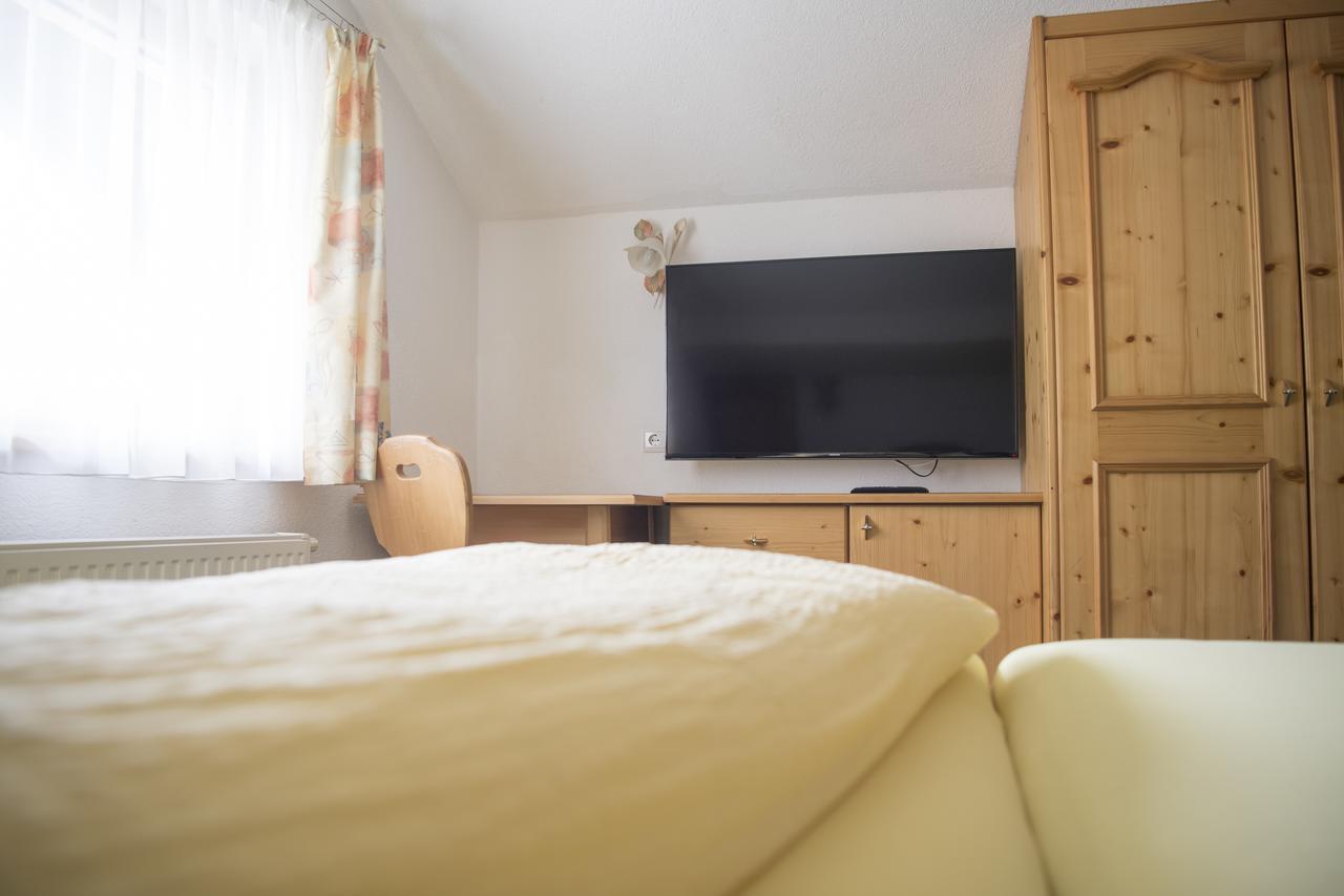 Haus Rosmarie Apartment Санкт Антон ам Арлберг Екстериор снимка
